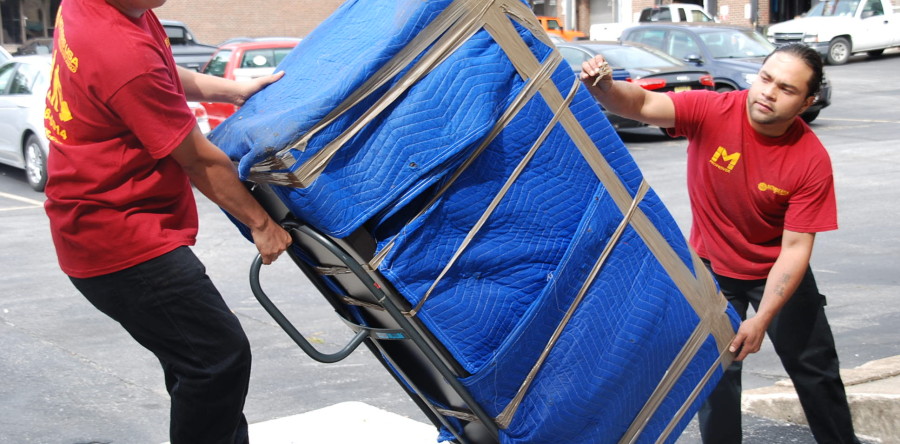Advantages of Hiring a Local Moving Company