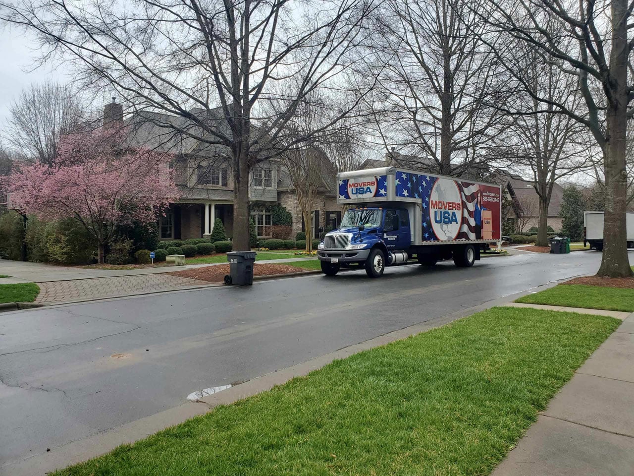 Movers USA branded truck