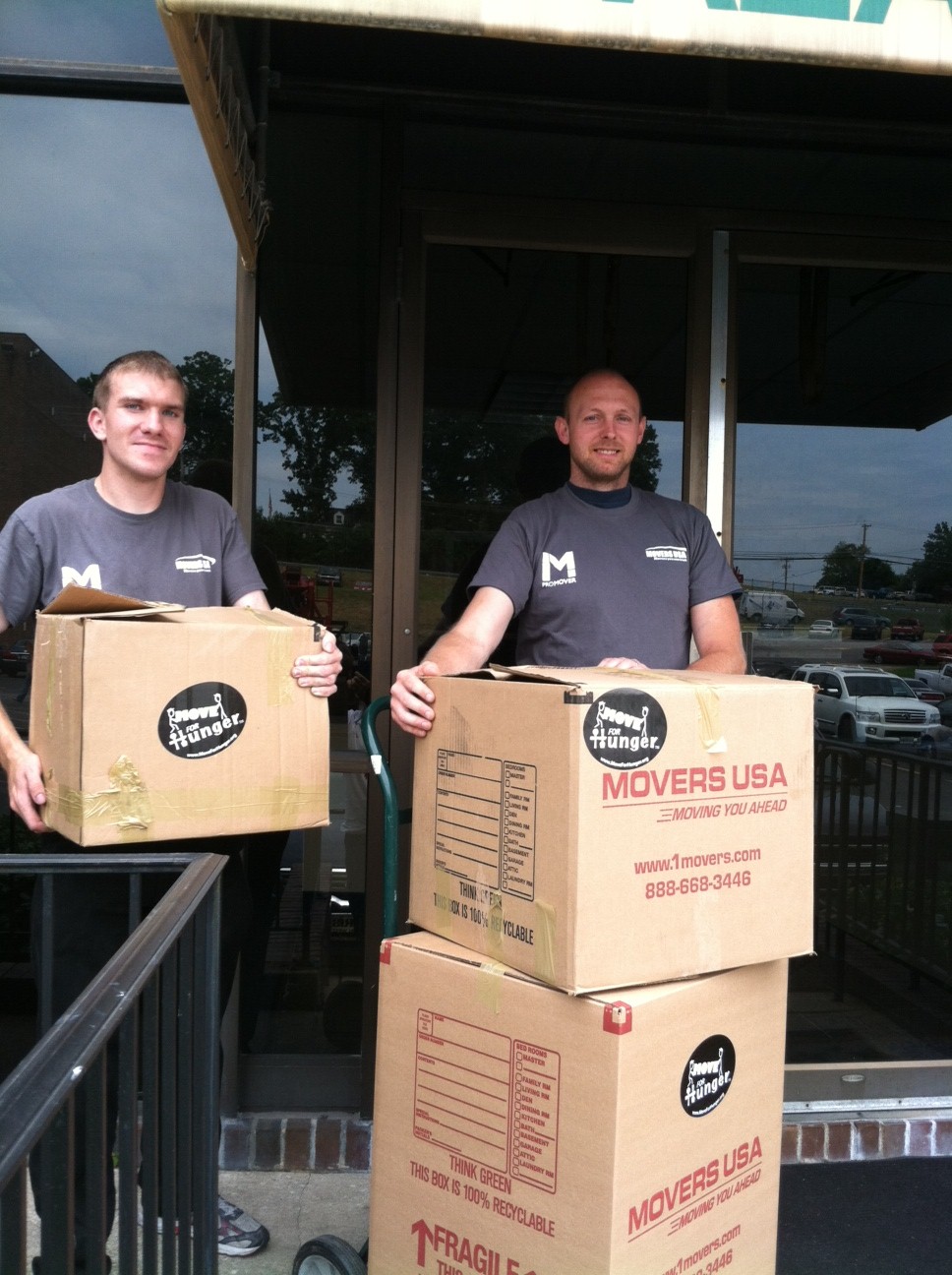 Movers USA Move For Hunger food donation drive